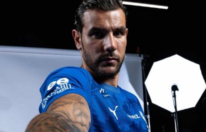 أخبار الكرة السعودية | ثيو هيرنانديز يوجه رسالة لجمهور الهلال | Elahlyfans